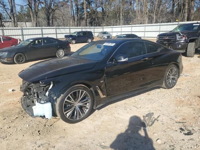 2017 INFINITI Q60