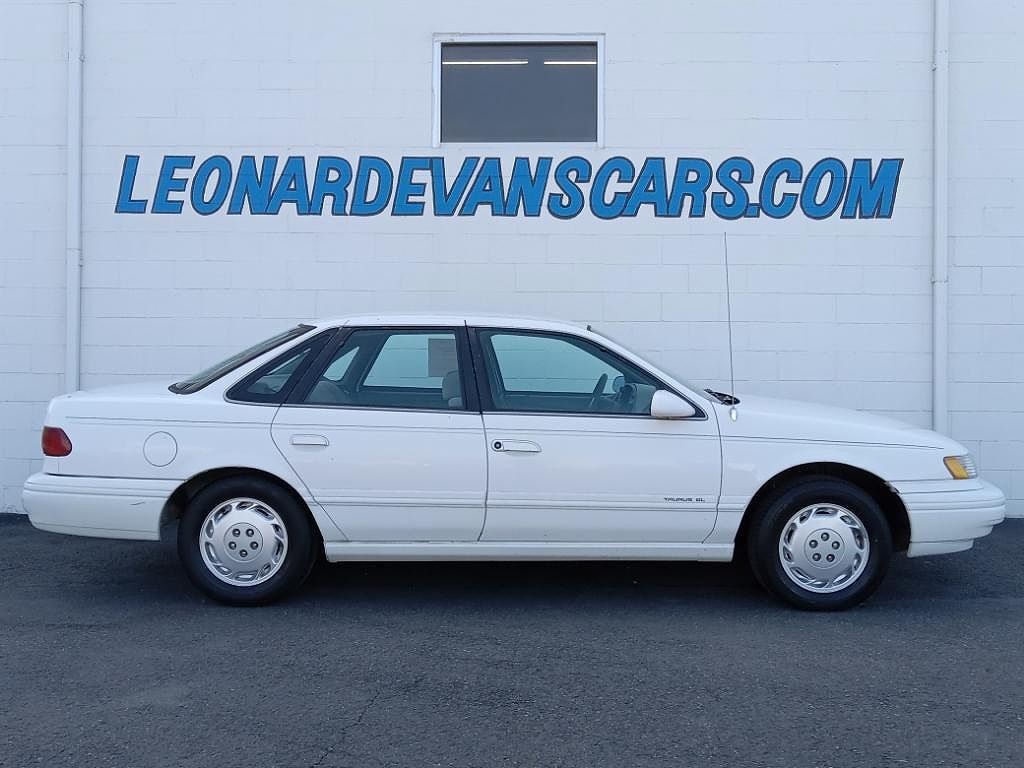 Ford Taurus