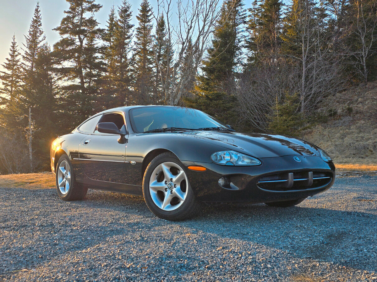 Jaguar XK8