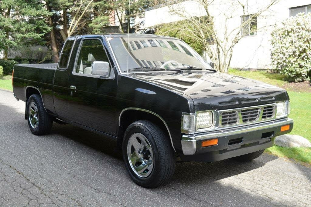 Nissan Pickup