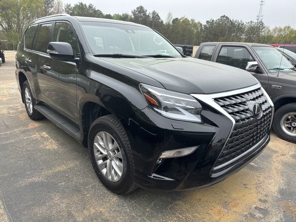 LEXUS