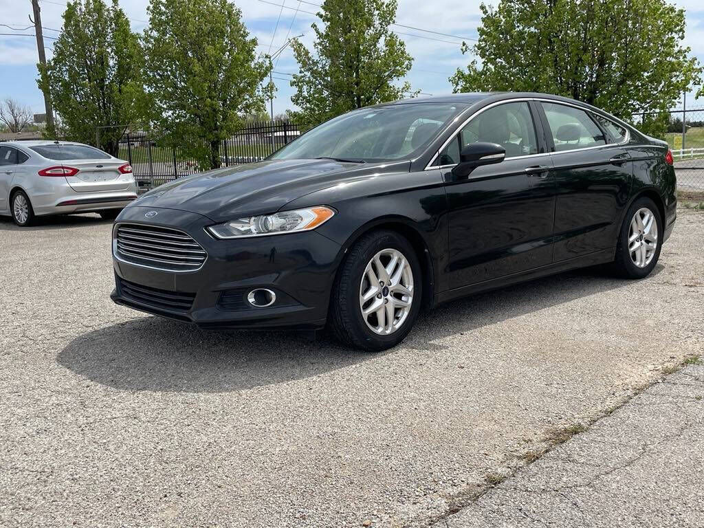 2013 FORD Fusion