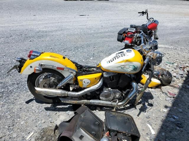 Honda VT1100C2 (SHADOW ACE)