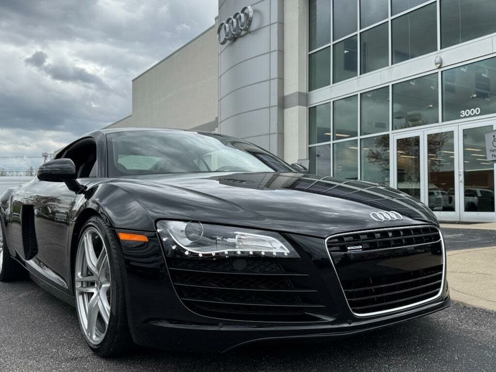 Audi R8