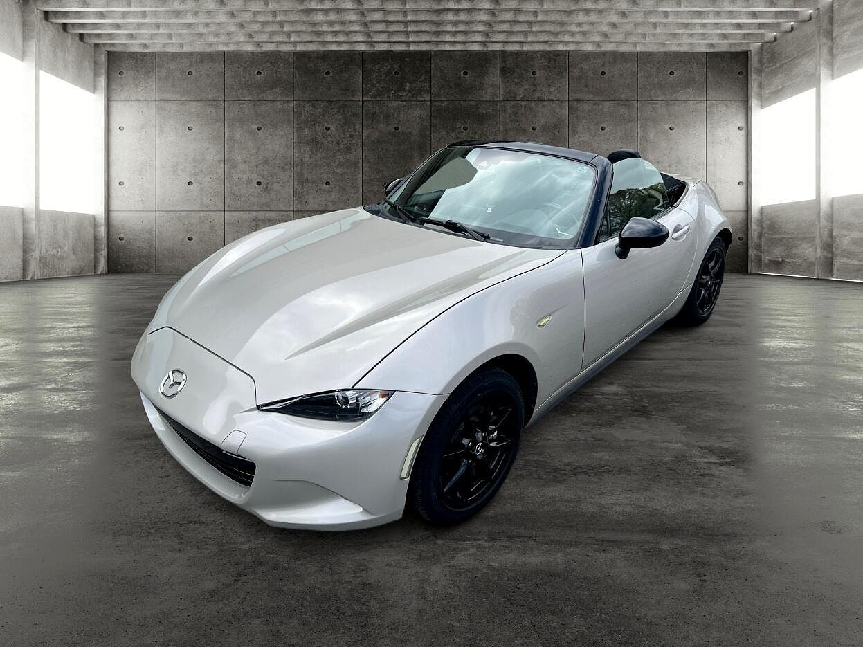 2022 MAZDA MX-5