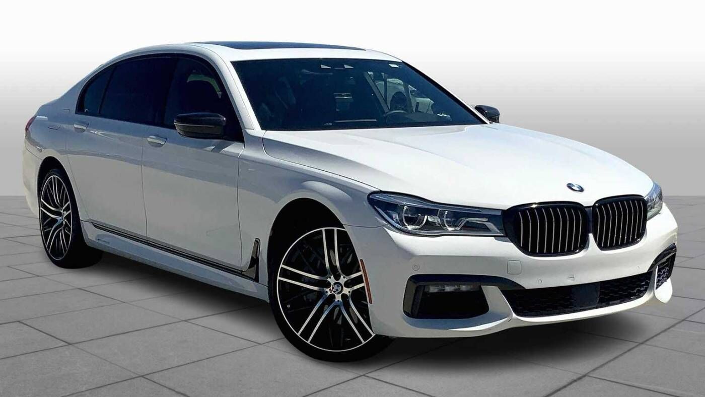 2018 BMW 750i / B7