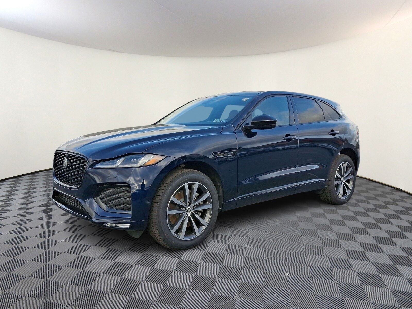 2026 JAGUAR F-Pace