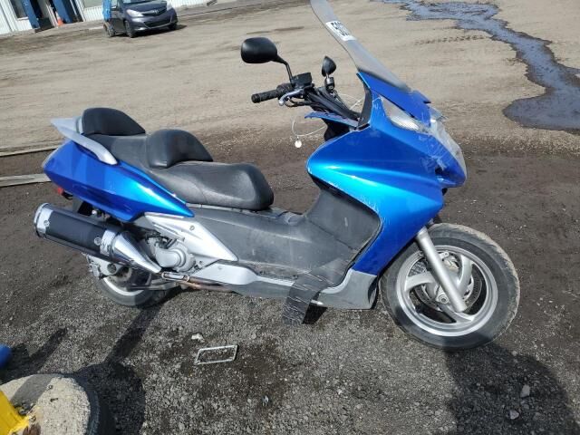 Honda FSC600 (Silver Wing)