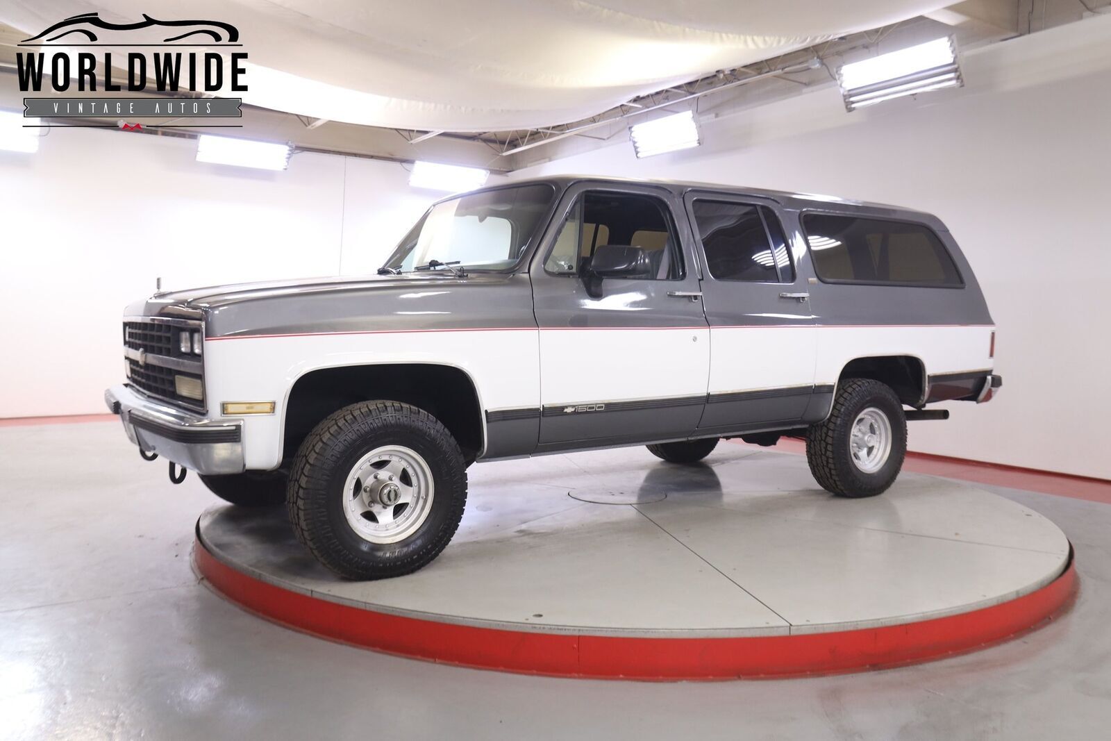 Chevrolet Suburban