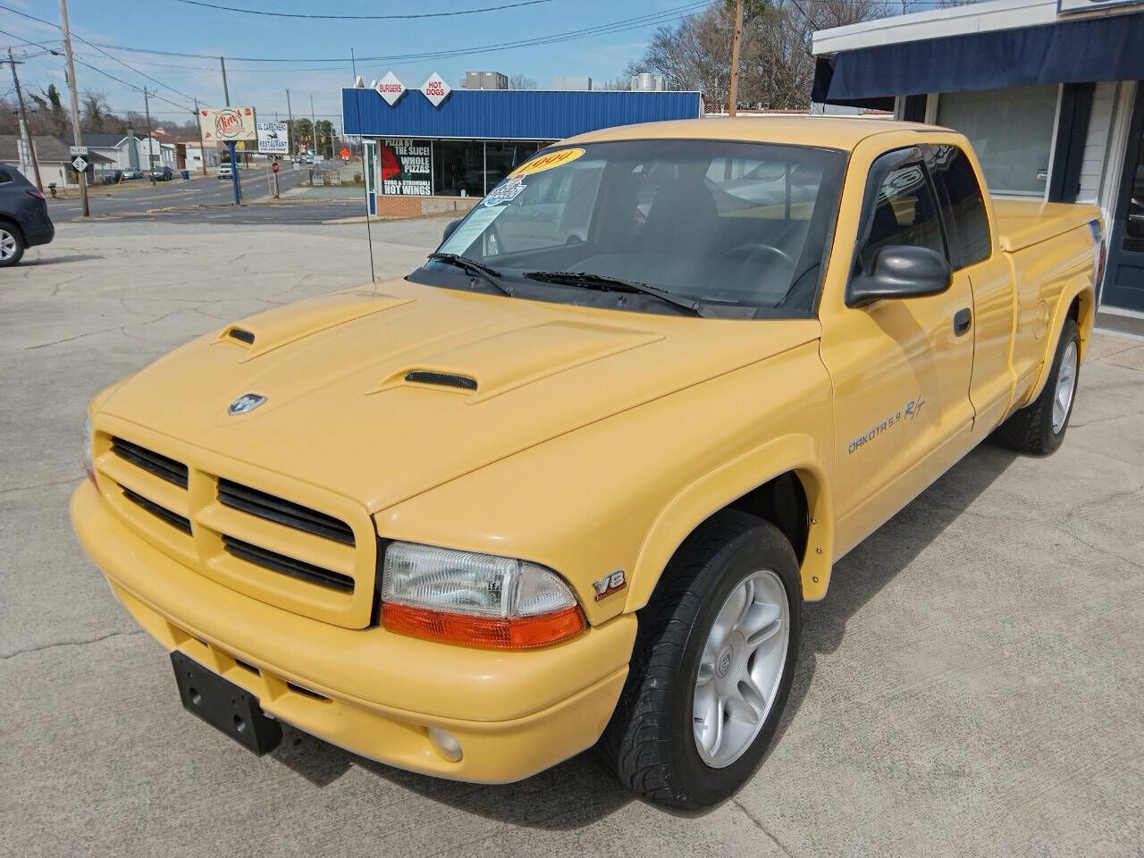 DODGE