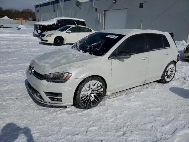 Volkswagen Golf R