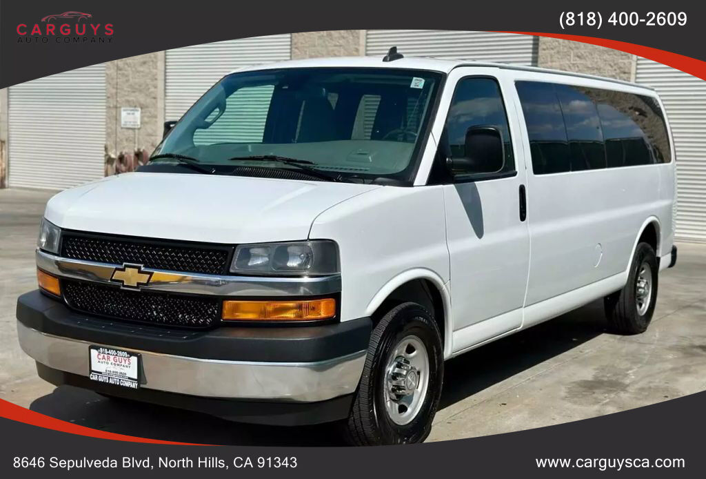 2020 CHEVROLET Express