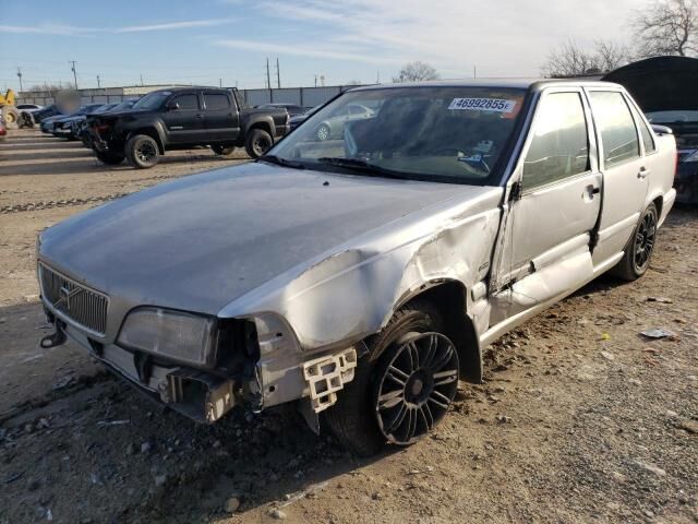 Volvo S70
