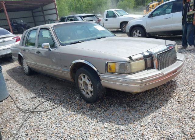 Lincoln Town Car