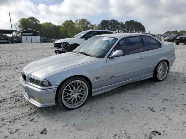 BMW 328iS