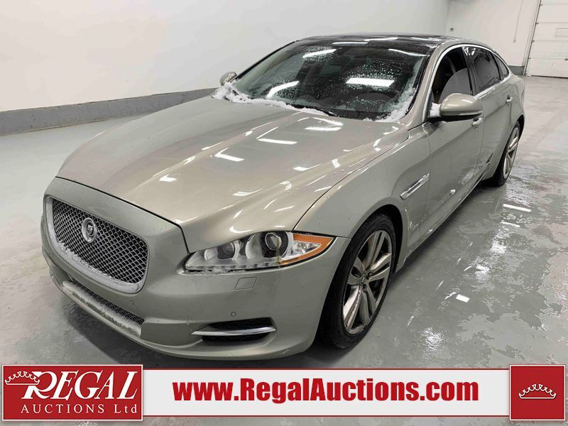 Jaguar XJ