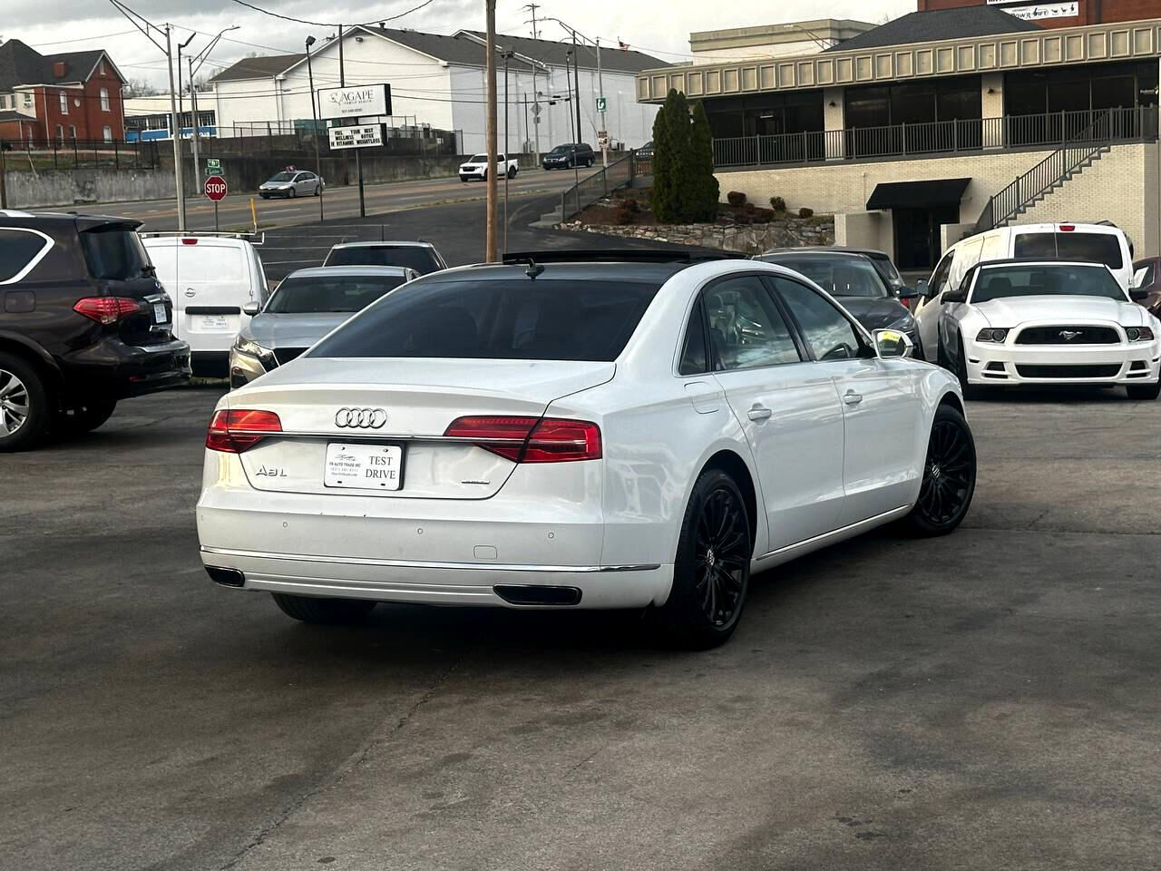 2016 Audi A8