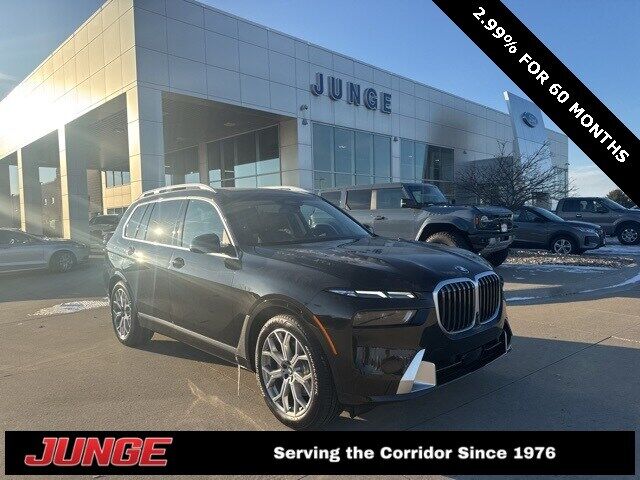 2025 BMW X7
