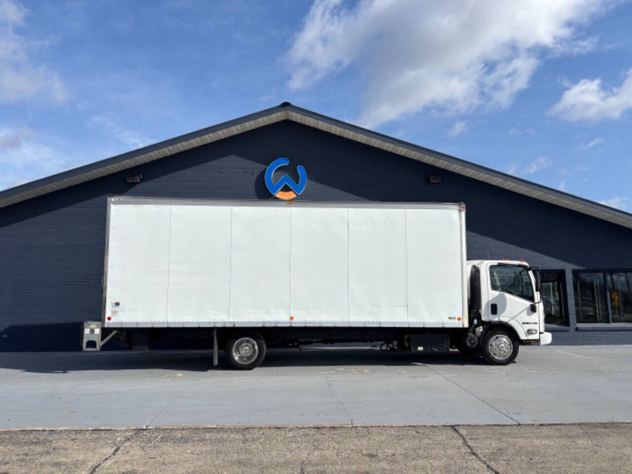 Isuzu NQR/NRR