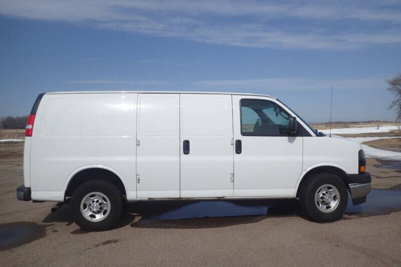 2019 CHEVROLET Express