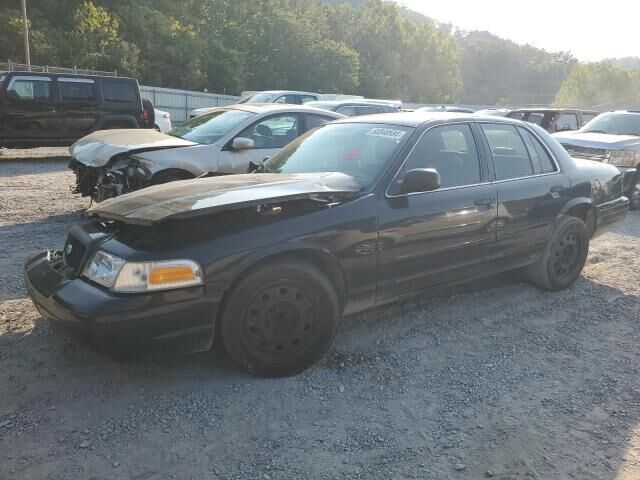 Ford Crown Victoria