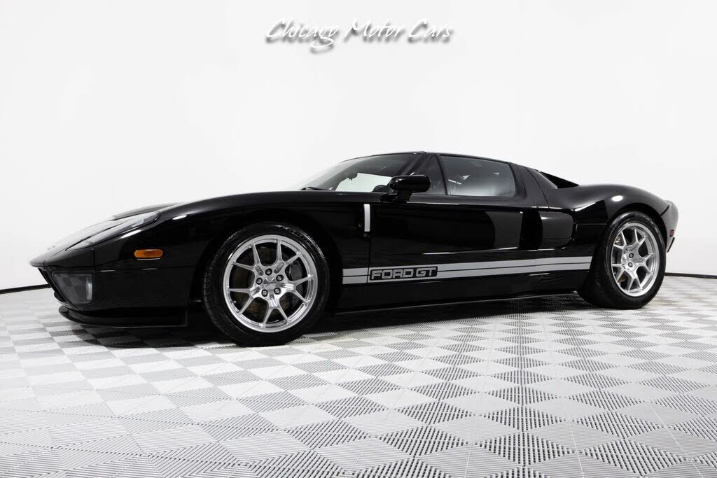 Ford GT