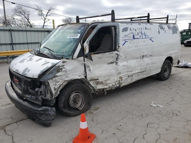 GMC Savana