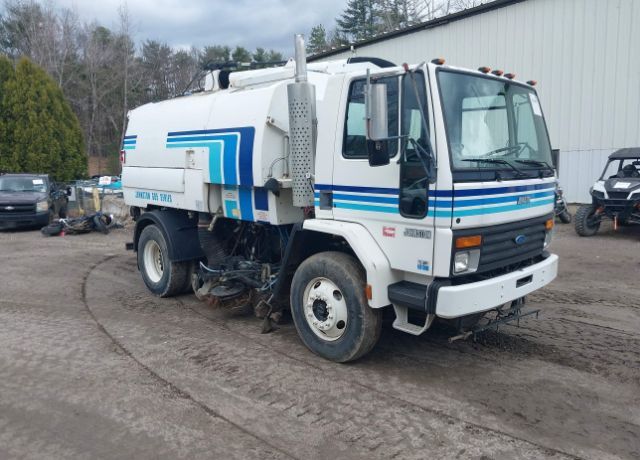 Ford CF7000