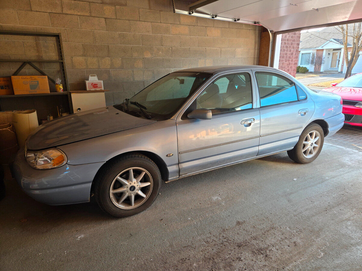 Ford Contour