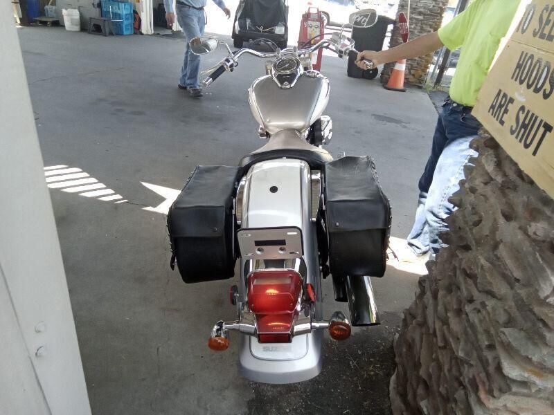 Suzuki VL800K