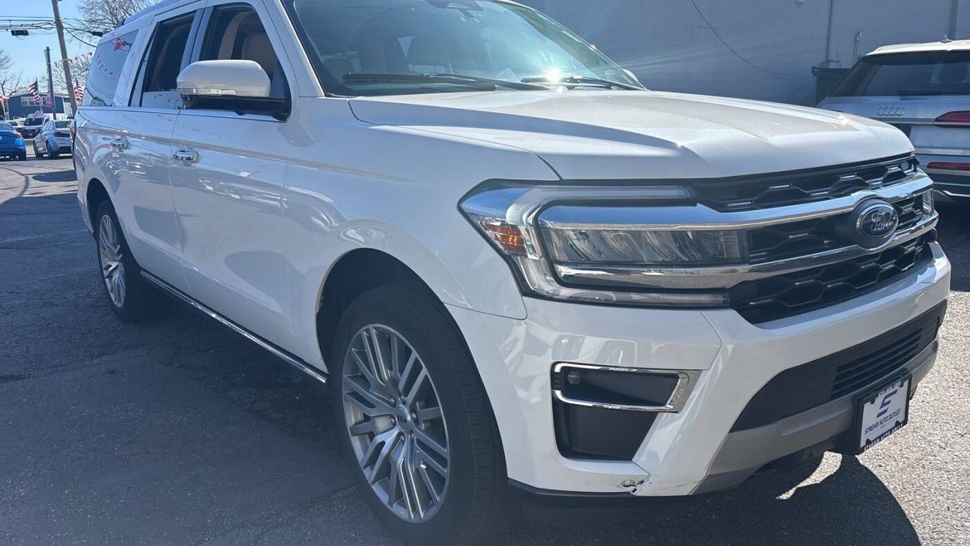 2022 FORD Expedition