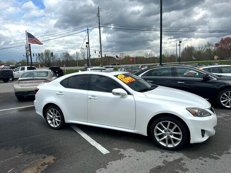2011 LEXUS IS