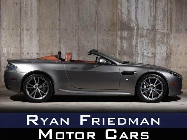 Aston Martin V8 Vantage