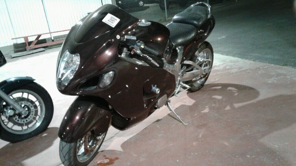 Suzuki GSX1300R