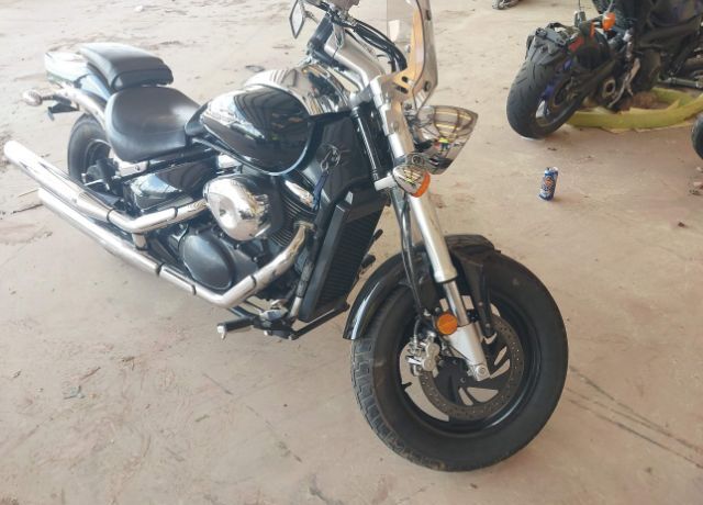 Suzuki VZ800