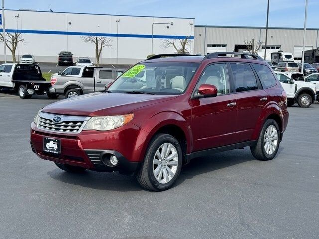 2012 SUBARU Forester