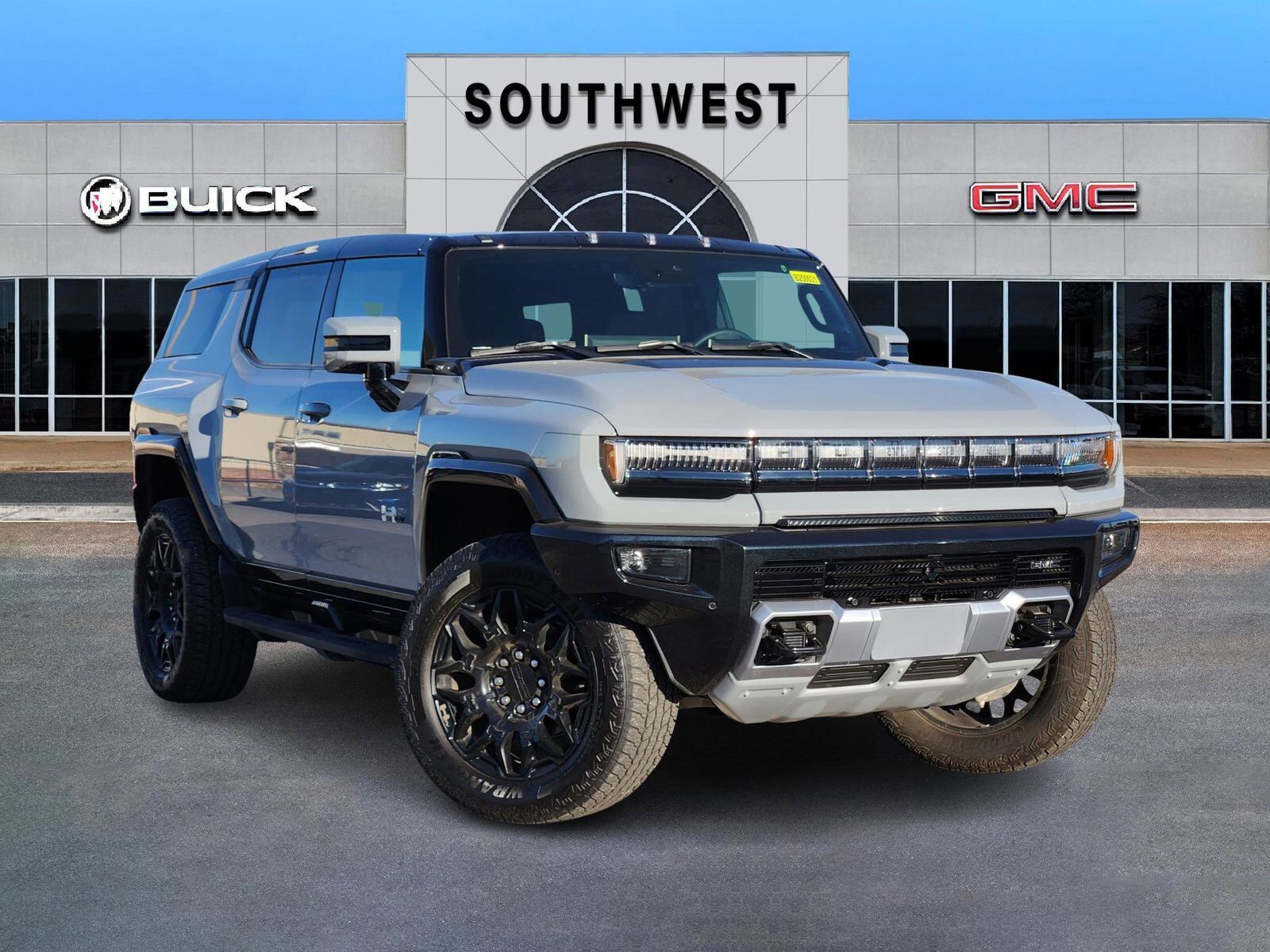 2025 GMC Hummer EV SUV