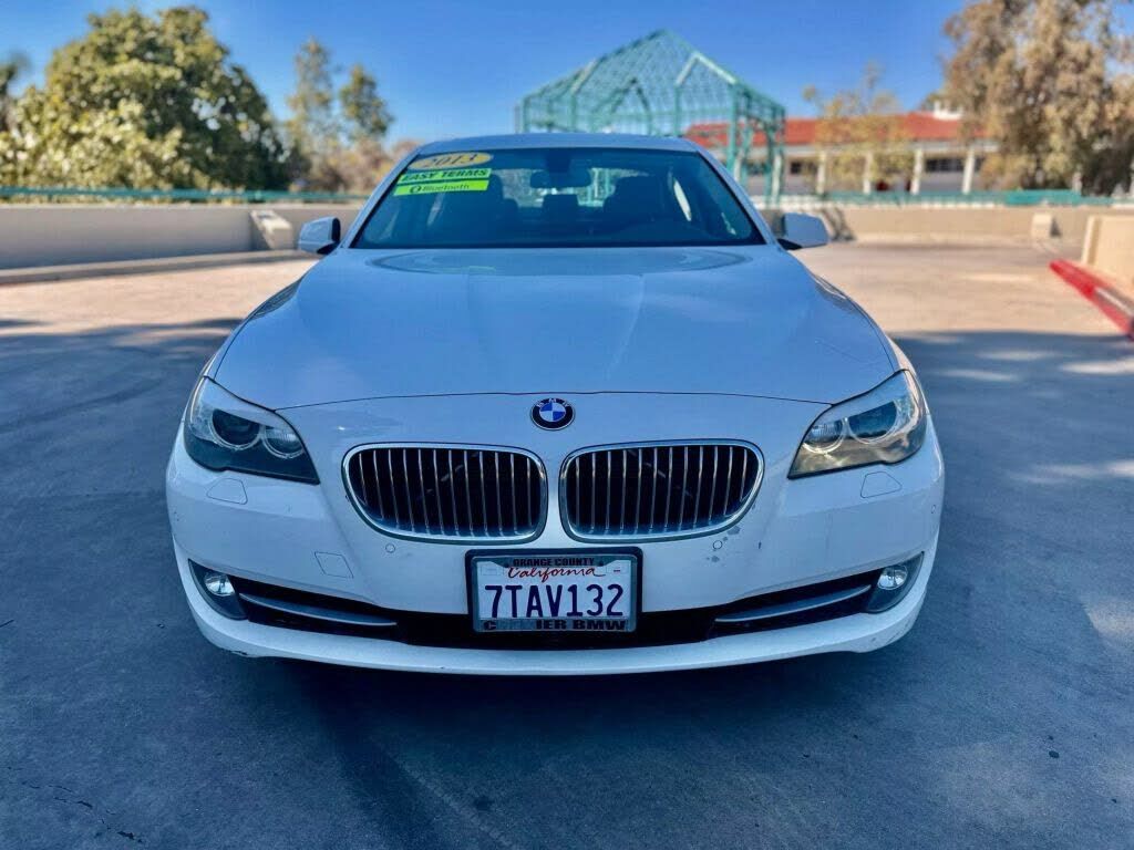 BMW 528i