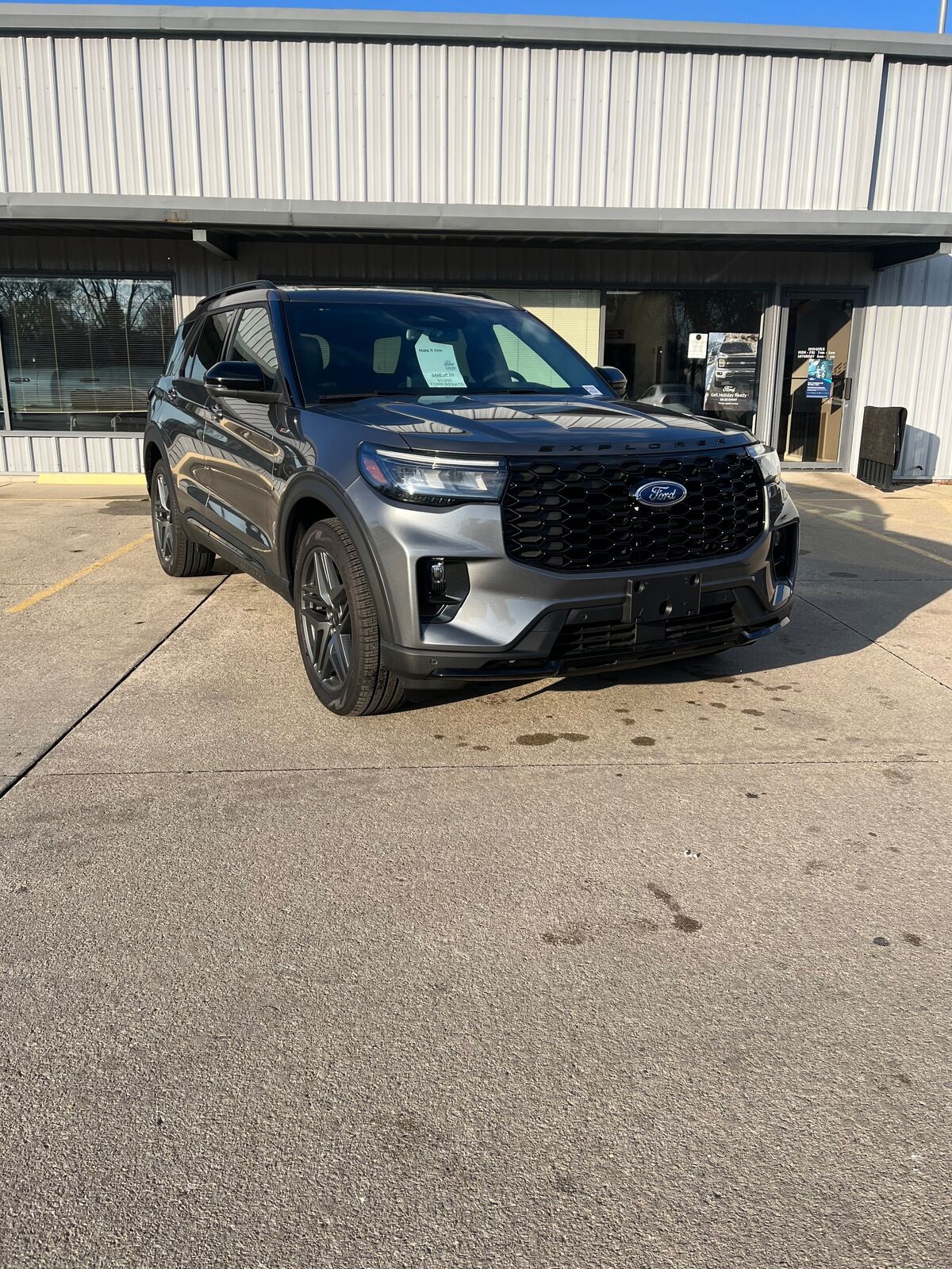 2025 FORD Explorer