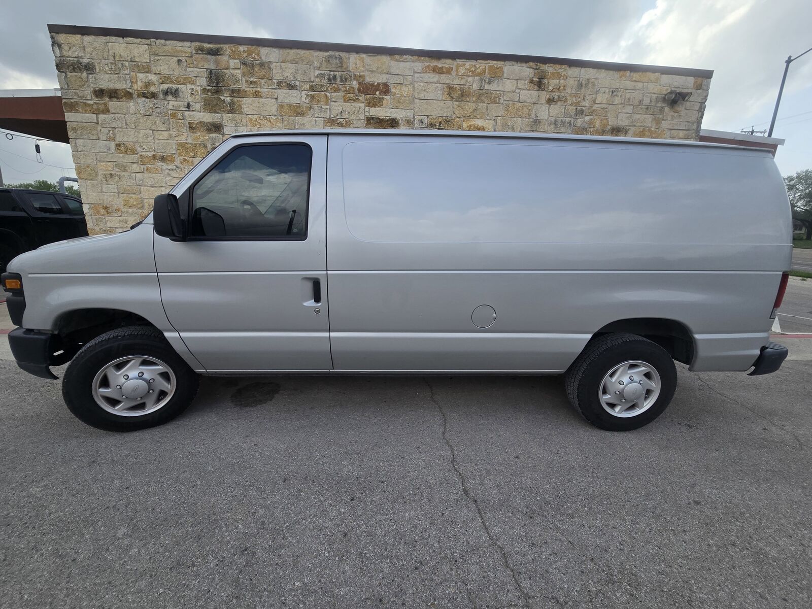 Ford E-150
