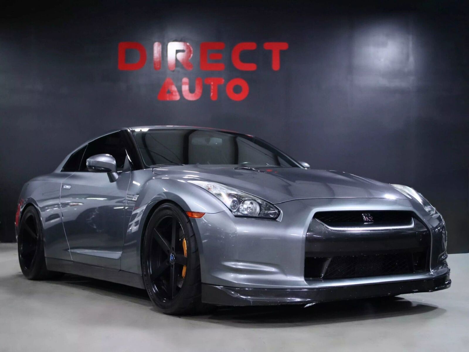 Nissan GT-R