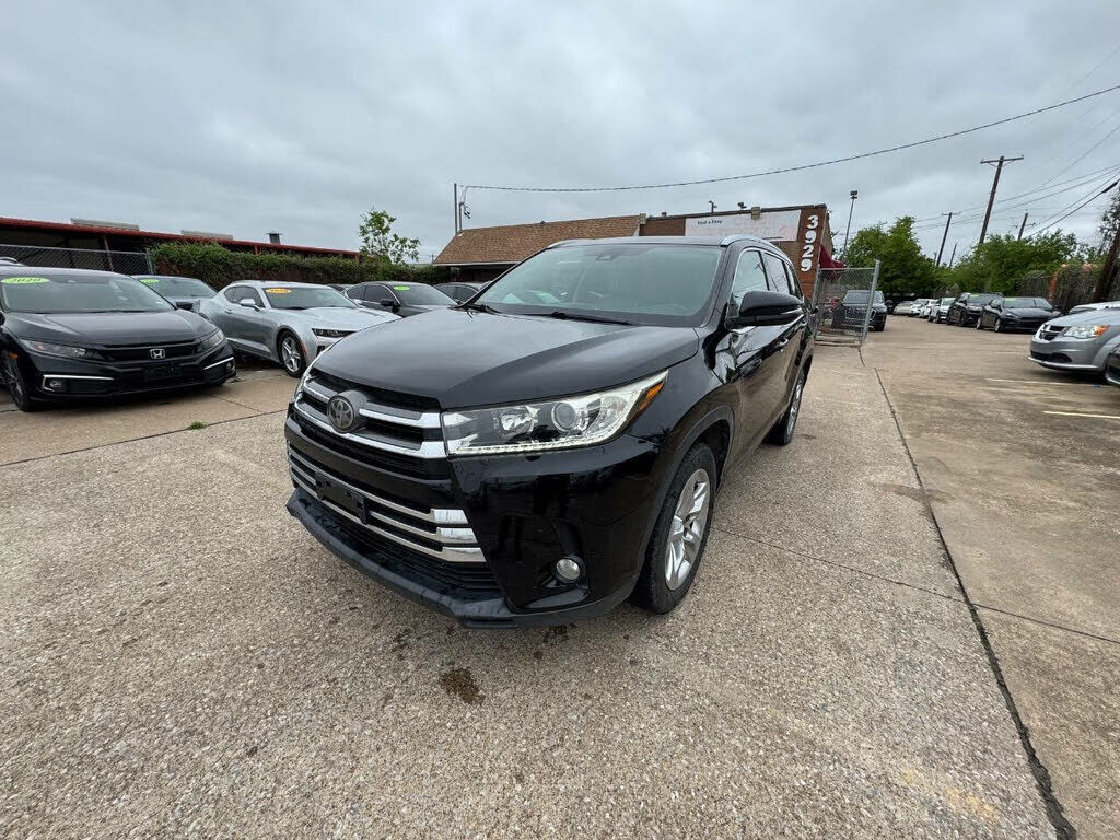 2018 TOYOTA Highlander