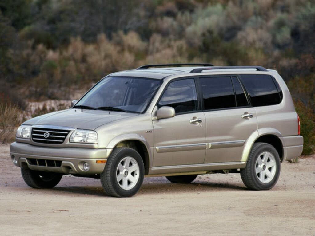 Suzuki XL7