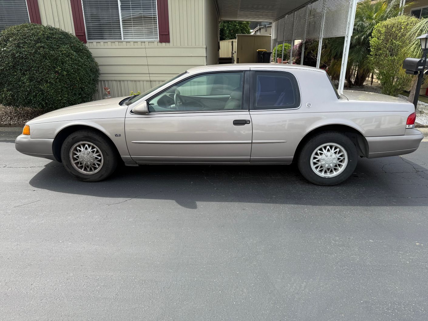 Mercury Cougar