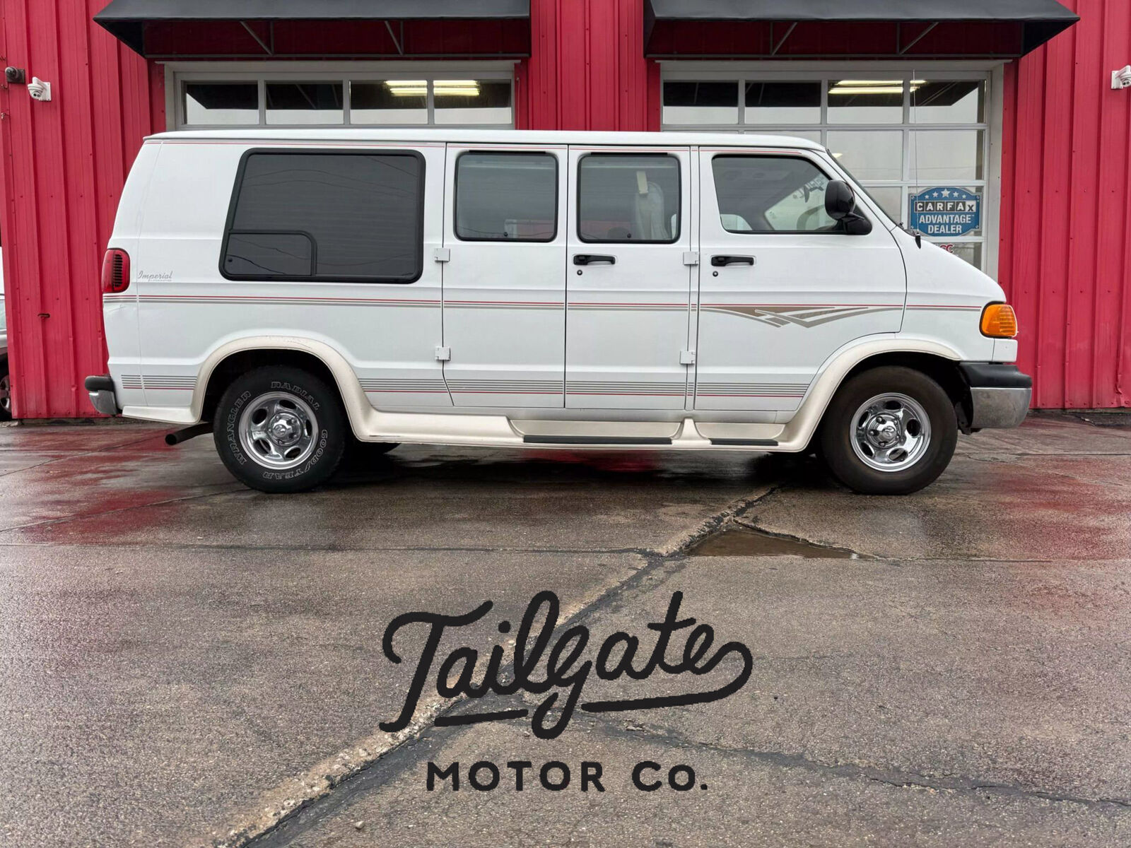 Dodge Ram Van