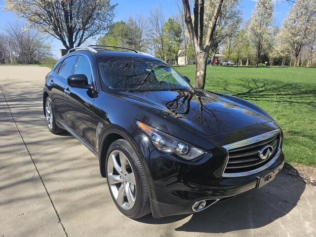Infiniti FX50