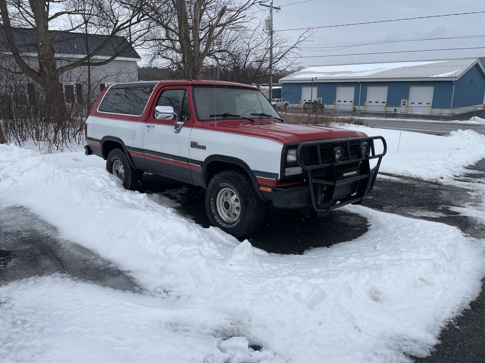 Dodge Ramcharger