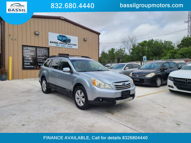 2012 SUBARU Outback