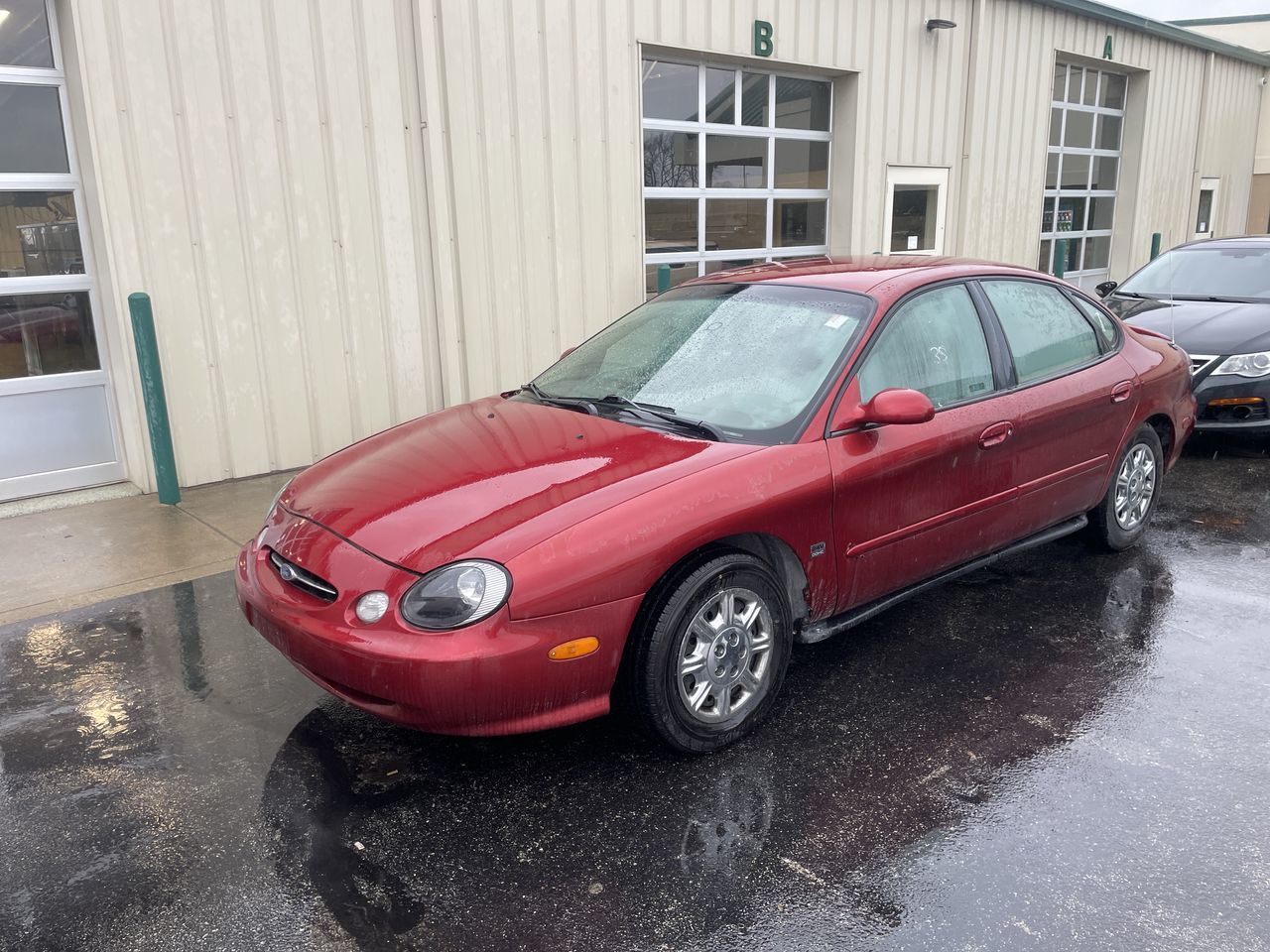 Ford Taurus