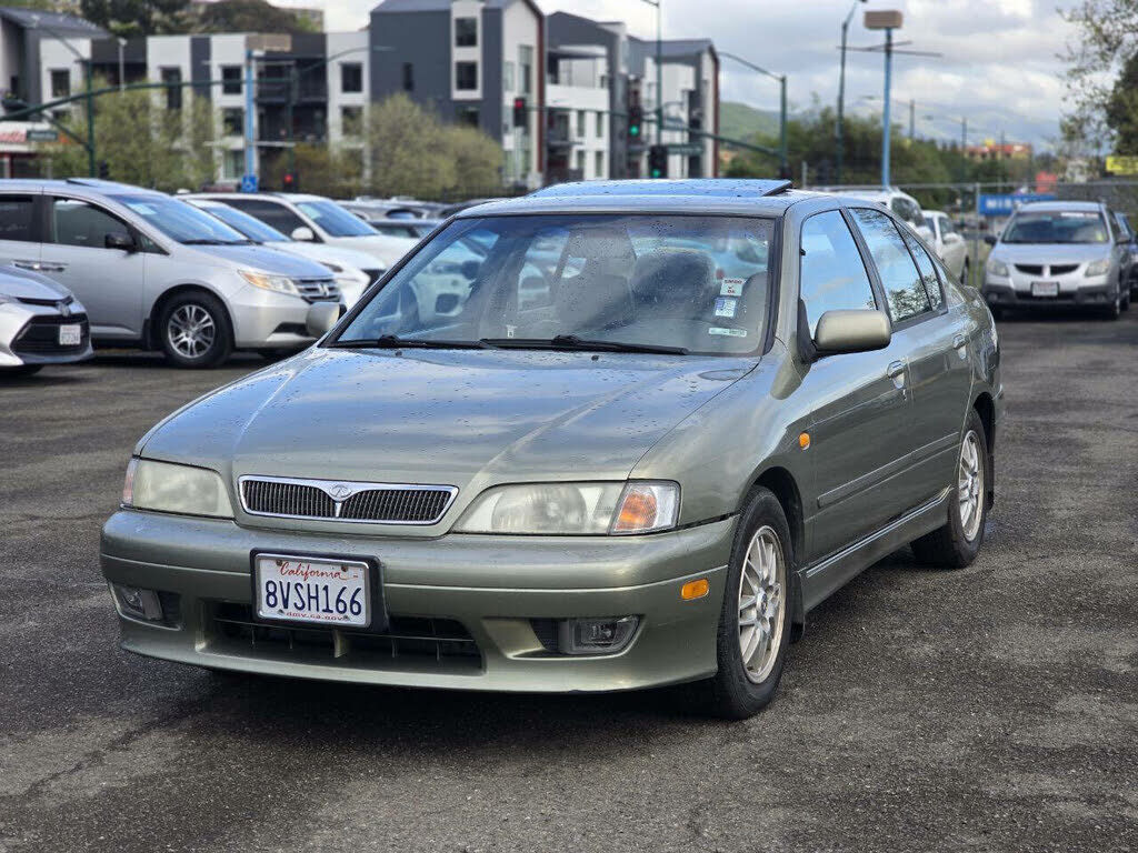 Infiniti G20